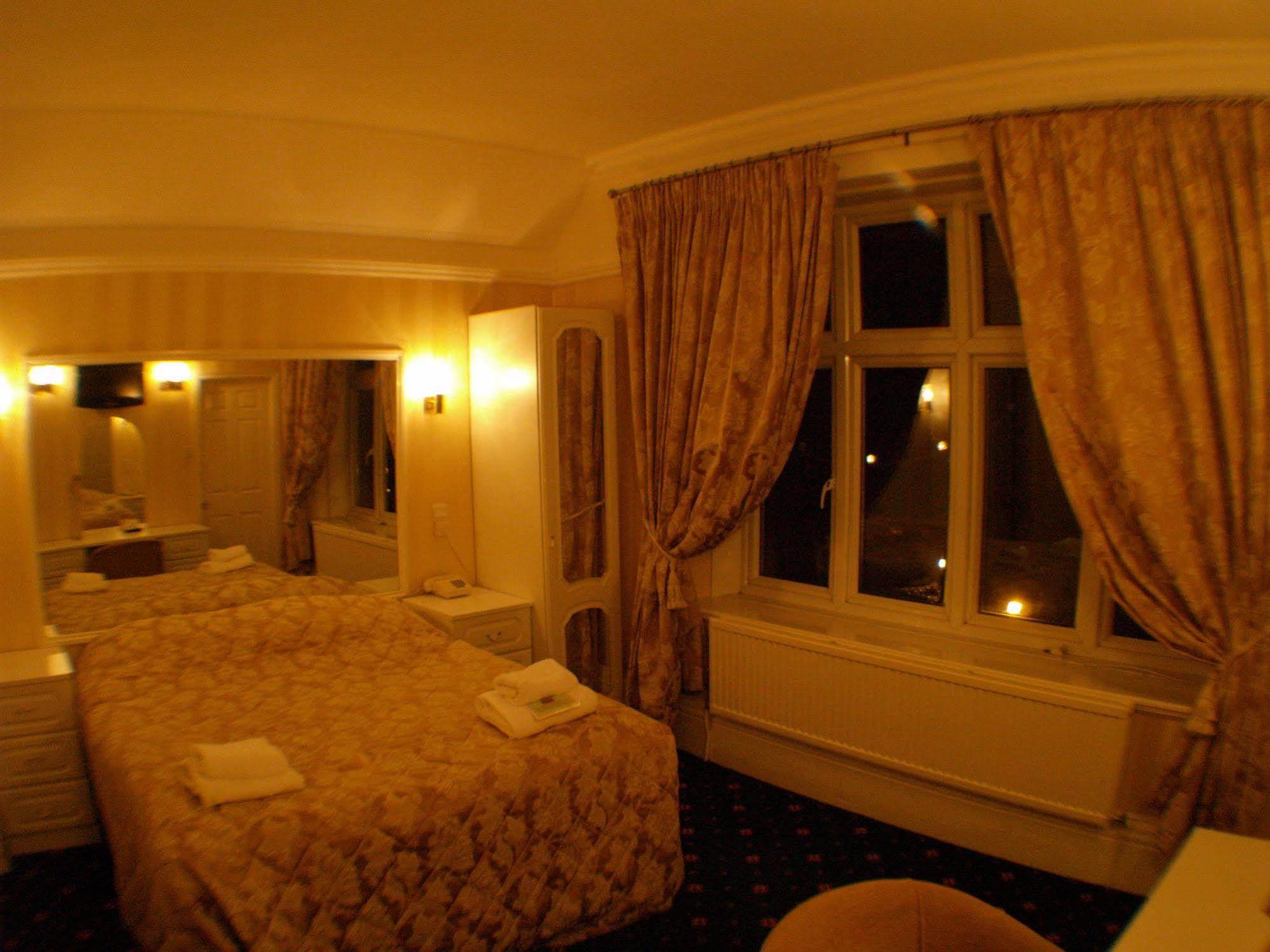 סייל Normanhurst Hotel מראה חיצוני תמונה
